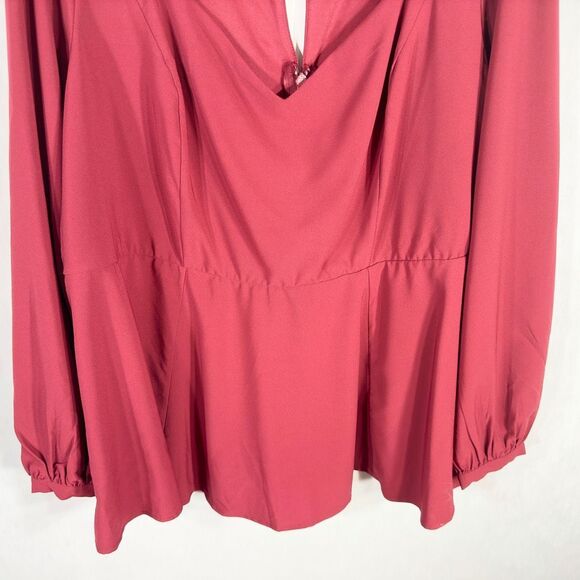 Torrid Plus Size 3X Top Peplum Crepe Sweetheart Neck Top Red‎ Keyhole Blouse 686 - Picture 9 of 12
